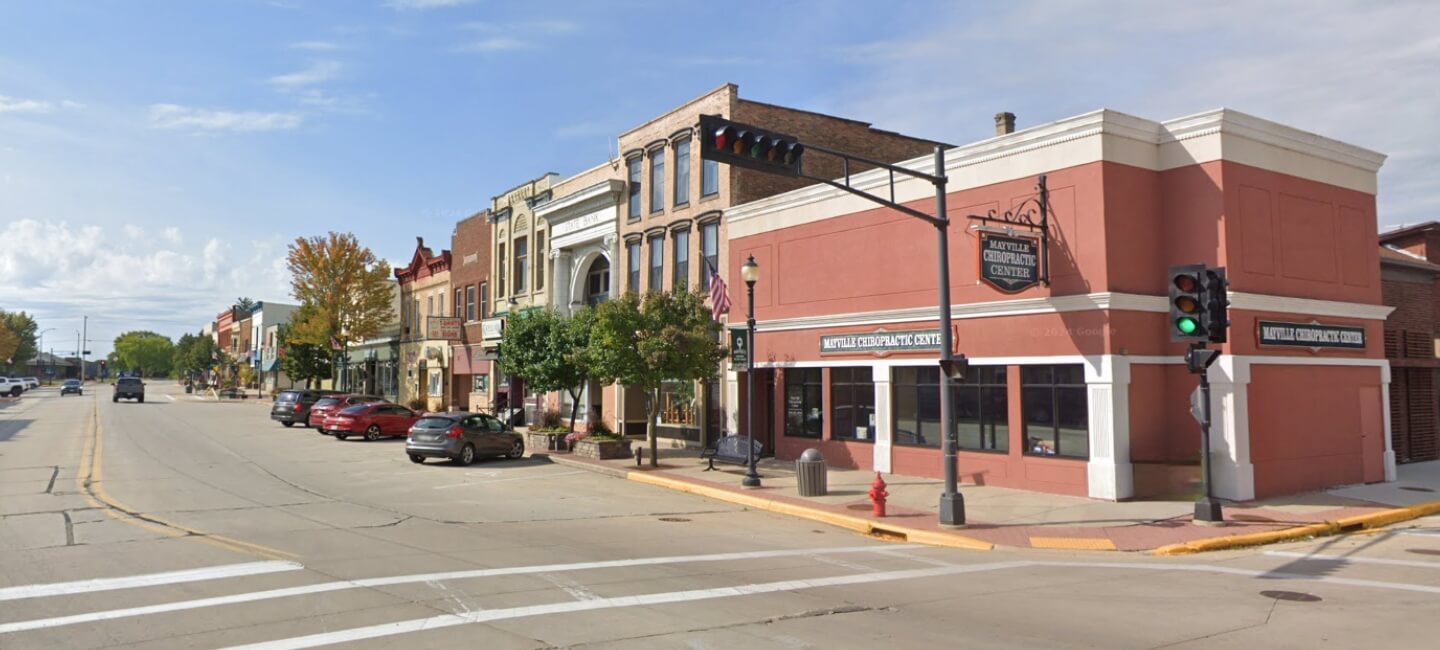 photo of the Mayville Chiropractic Center office exterior