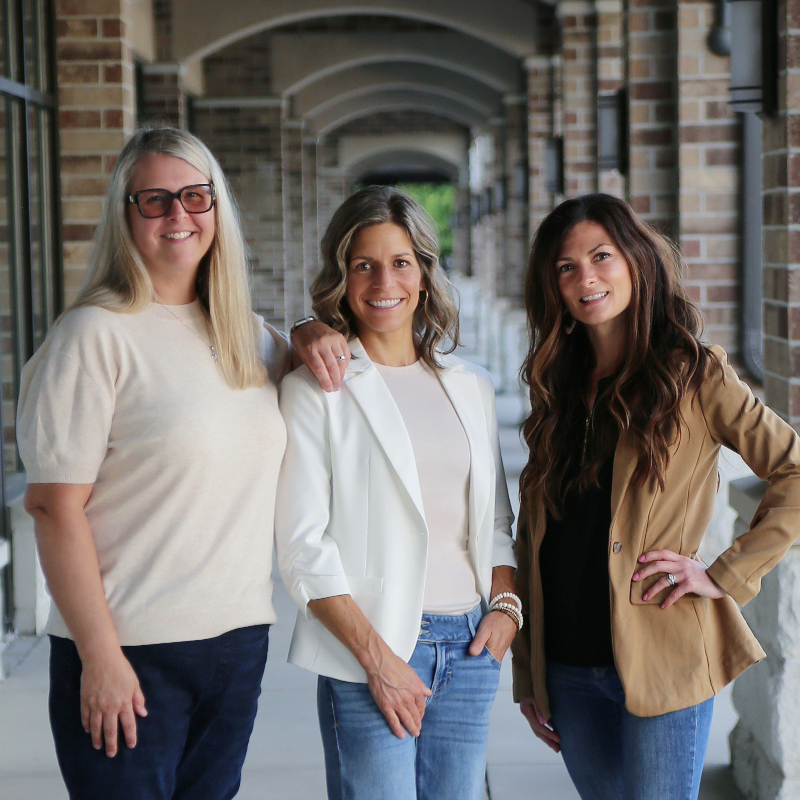 Synergy Chiropractic & Wellness Center team outdoors