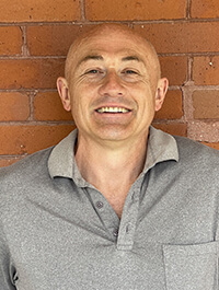 Headshot of Robert Horvat