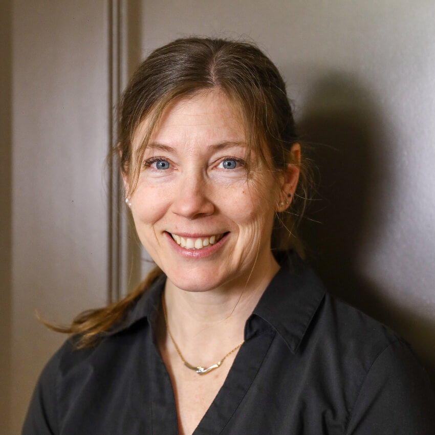 Jen G.