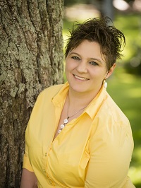 Dr. Lisa Przybysz Headshot