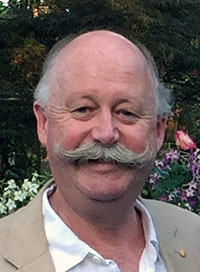 Photo of Dr Peter Cowie