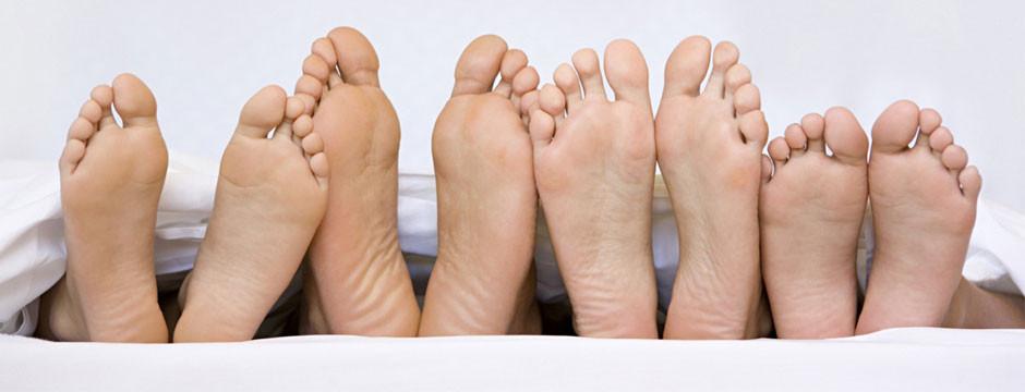 Chain of feet