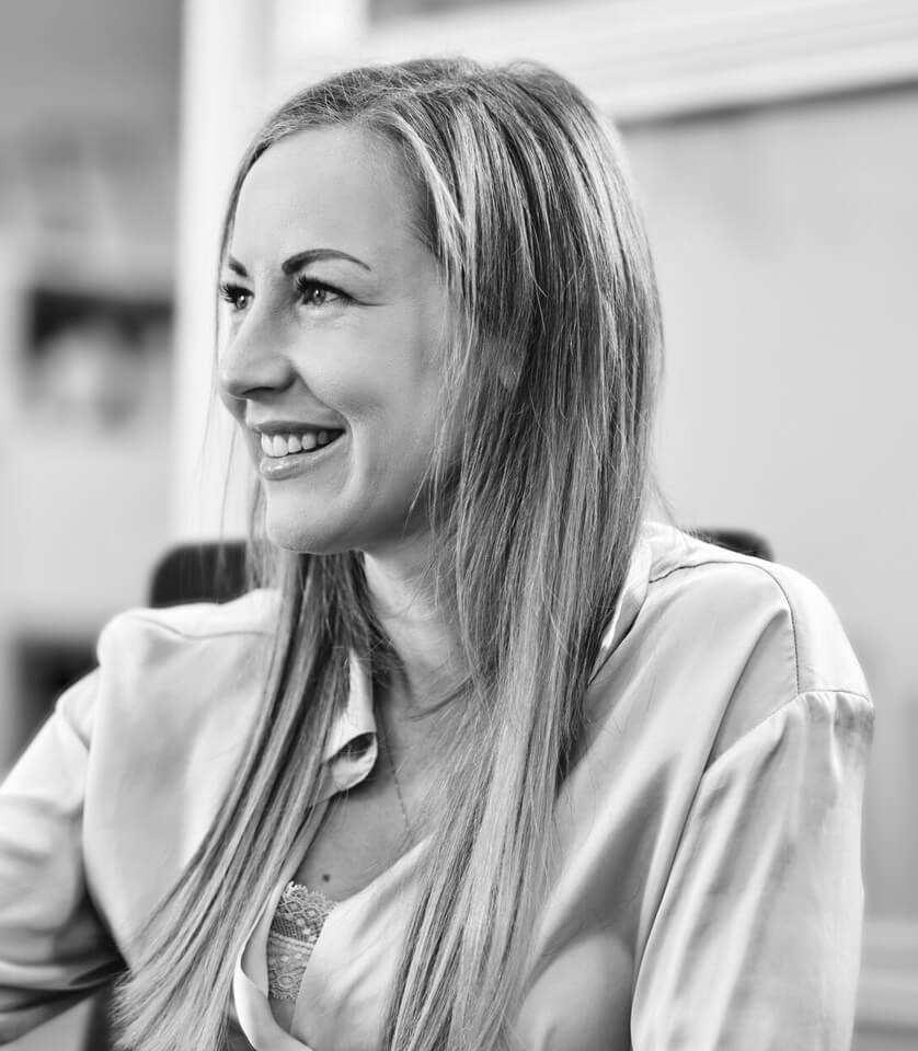 Photo Claire Graves_edited