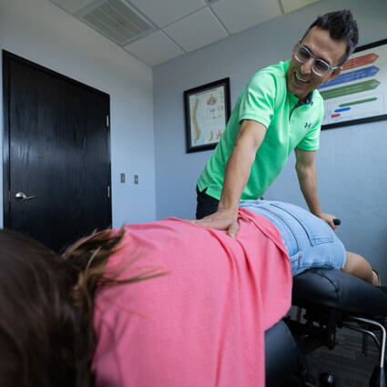 Doctor doing flexion