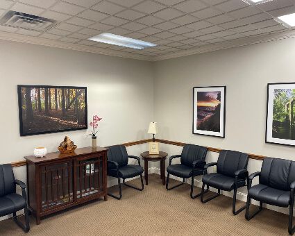 Baumbick Chiropractic waiting room