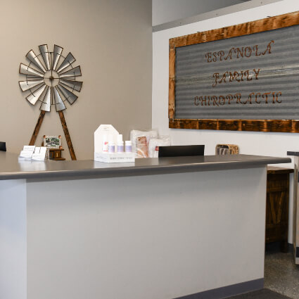 Espanola Family Chiropractic reception desk
