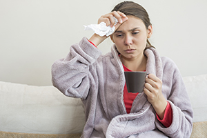At the beginning of cold and flu season, start practicing healthy habits to help you naturally avoid infection.