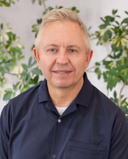 Calgary Chiropractor Dr. Mark Plotnikoff