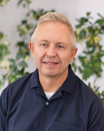 Calgary Chiropractor Dr. Mark Plotnikoff