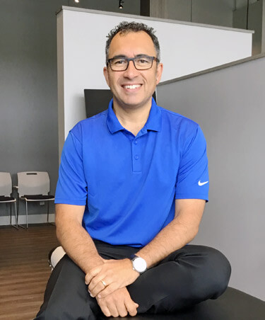 Chiropractor Ancaster, Dr. Mark Del Cantero