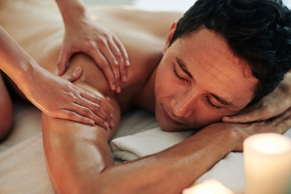 Back Neck and Shoulders Massage Costa Mesa