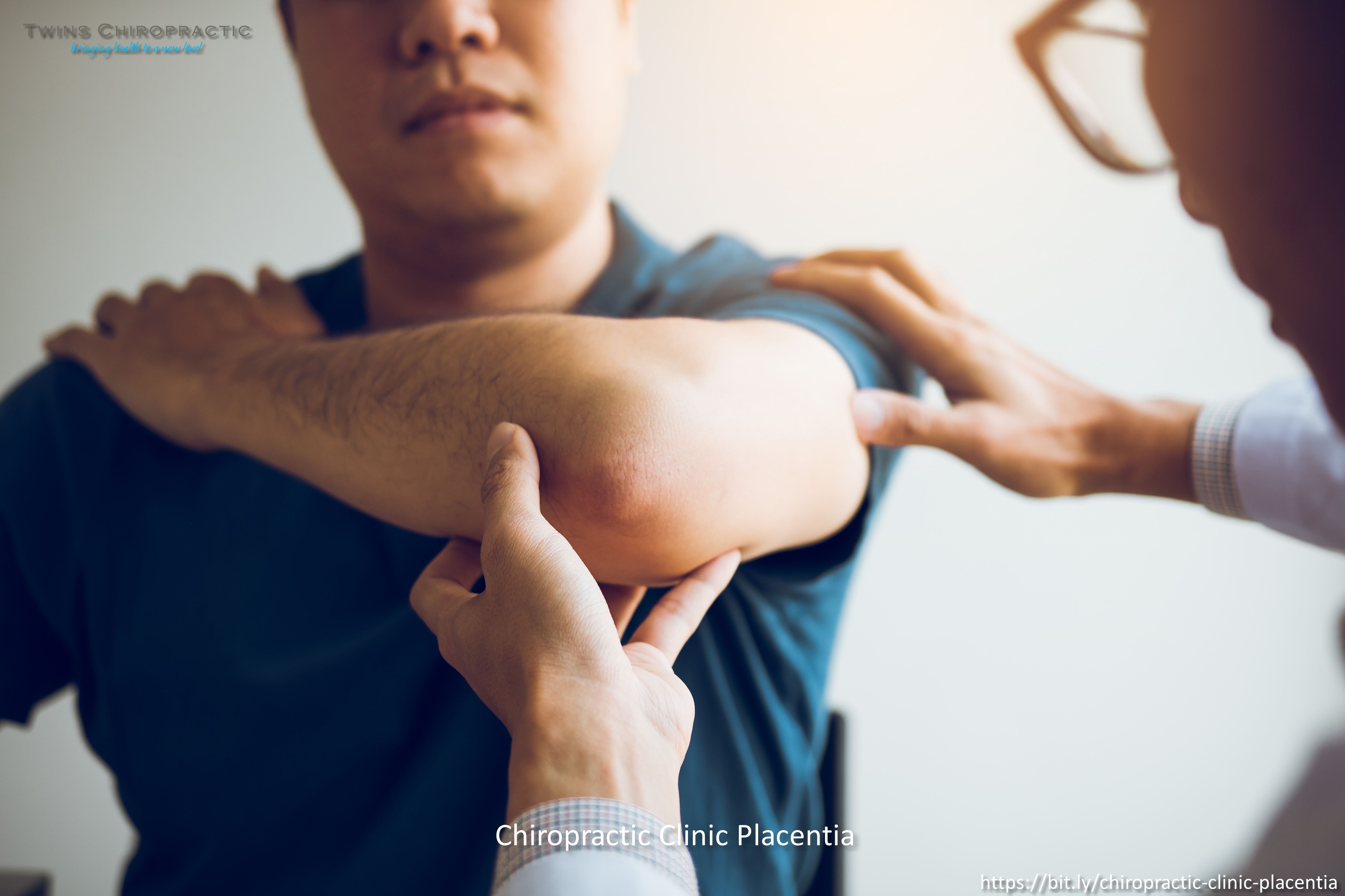 Physical therapists are checking patients elbows at the clinic o