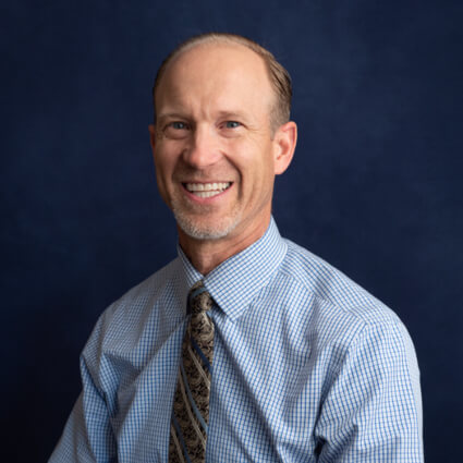 Hot Springs chiropractor Dr Deboer