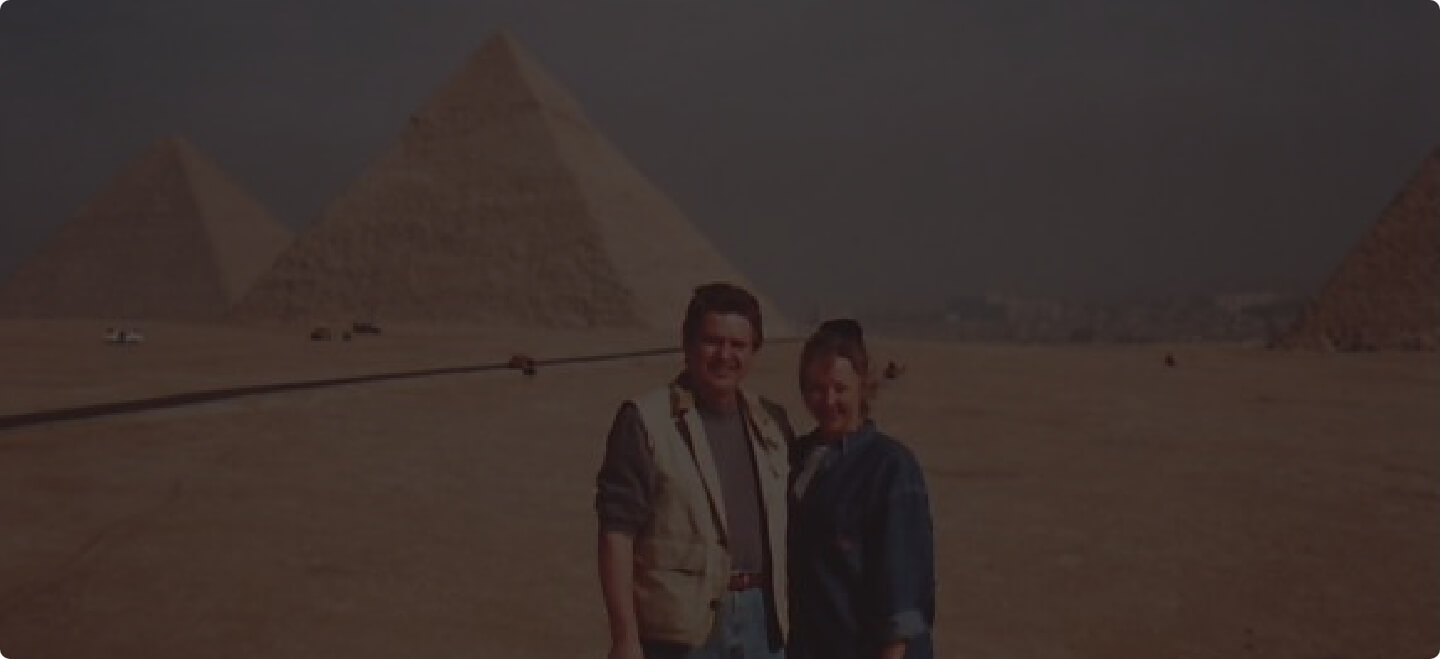 Dr Rod and Linda in Egypt