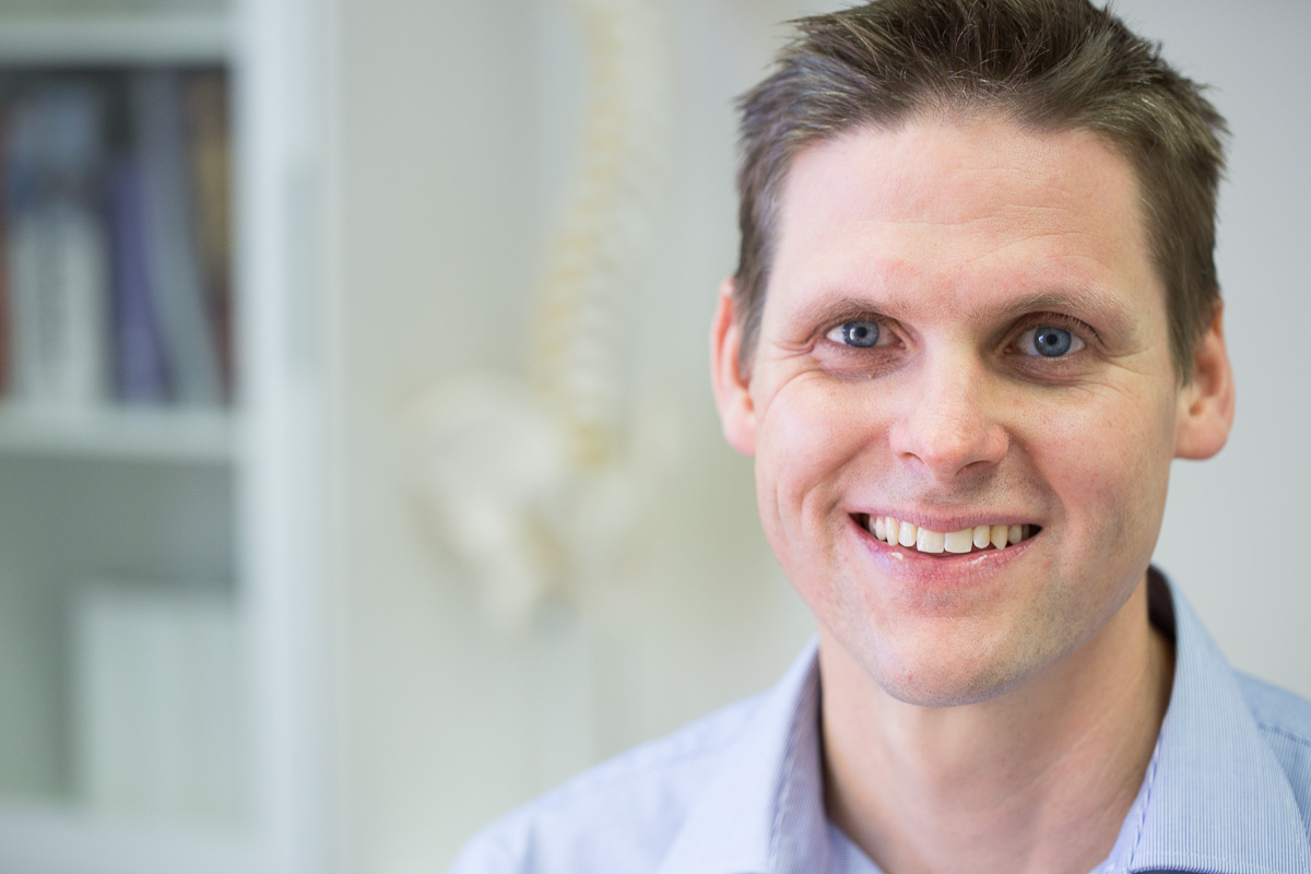 Back pain chiropractor Dr Luke Tassell