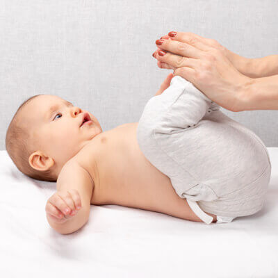 baby chiropractic adjustment