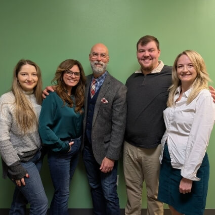 Jeffries Chiropractic team posing for a group photo