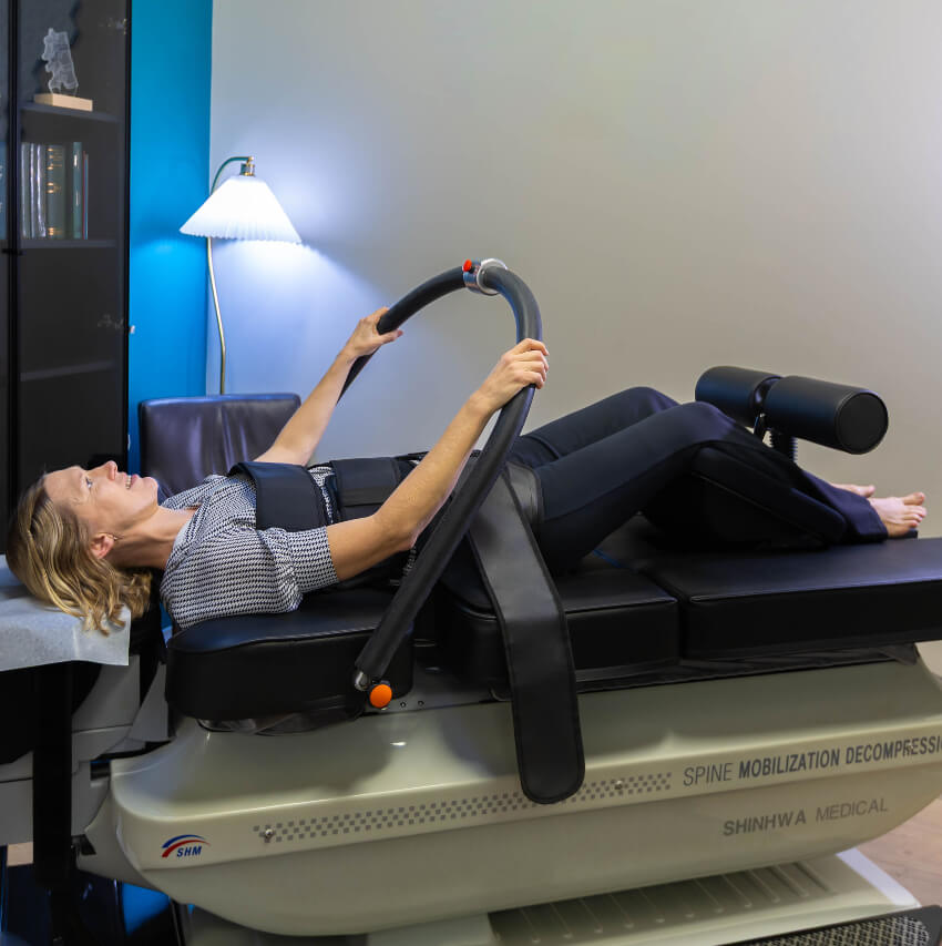 patient on decompression machine