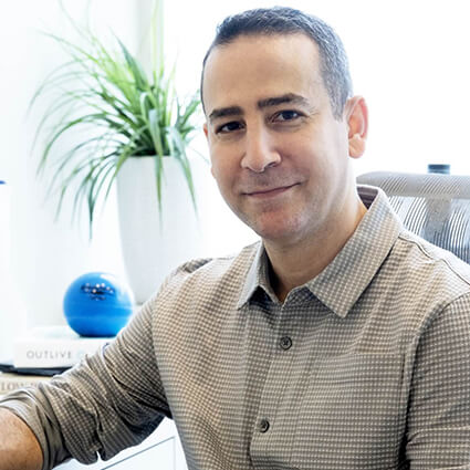 Downtown Toronto chiropractor Dr. Michael Berenstein