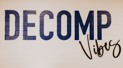 Decomp vibes sign