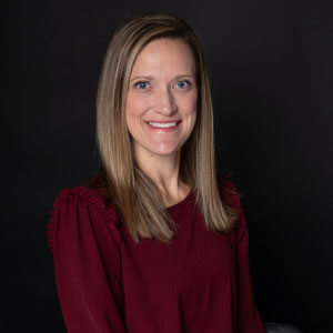 Dr Traci