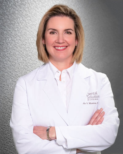 Little Rock Dentists, Dr. Leslie Monroe