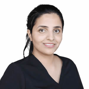 Dr Ayesha Mahmood (Dentist)