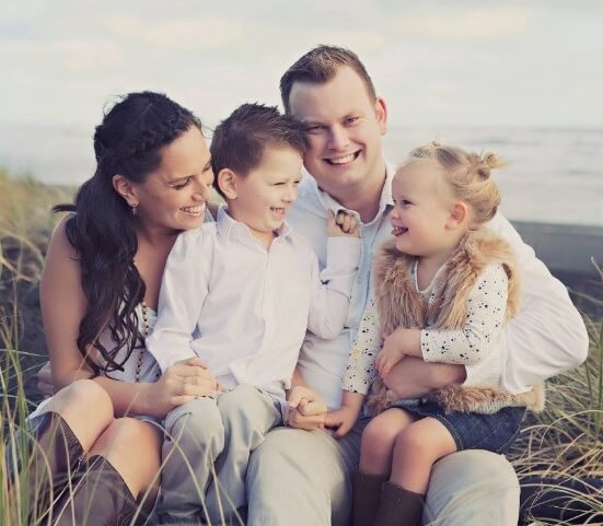 Pukekohe chiropractor Dr Chris and family