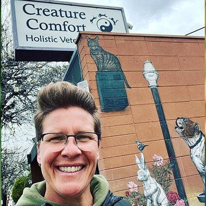 Dr. Jessica outside creature comforts oakland