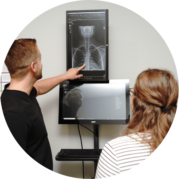 Dr. Rignell explaining x-ray