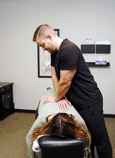 Dr. Rignell thoracic adjustment