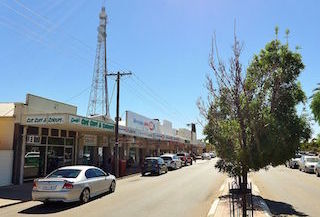 Merredin Chiropractic Clinic is located on Barrack St.
