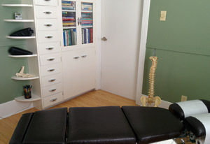 Carter Chiropractic Clinic adjusting room. 