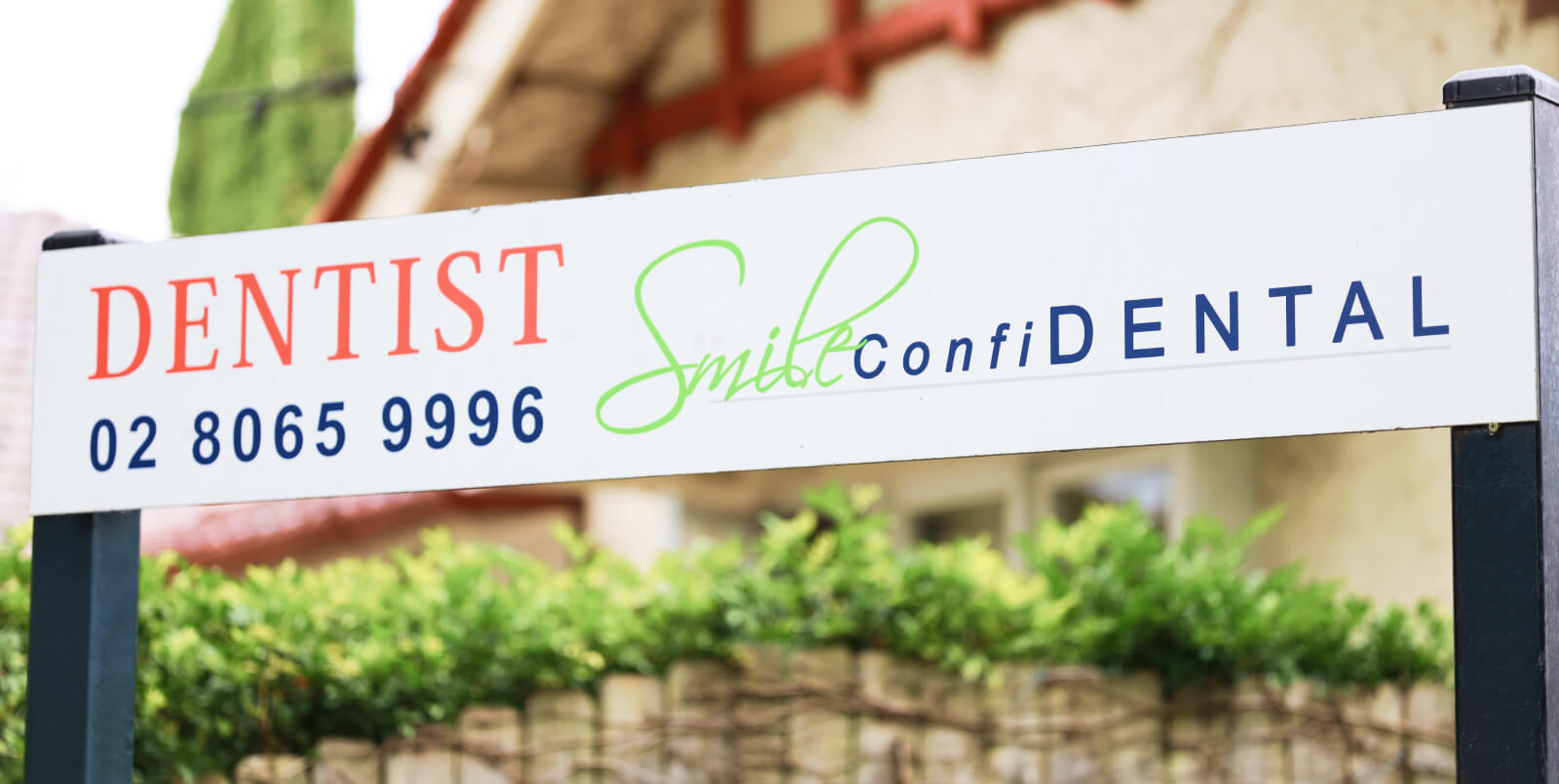 Smile ConfiDENTAL