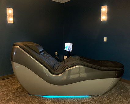 Full hydrotherapy chair