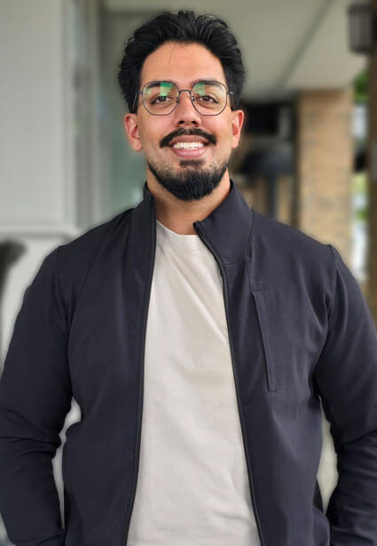White Rock Chiropractor Danny Dhesa, DC, B.Kin