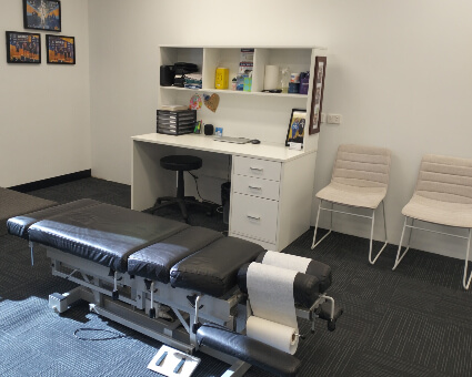 Biotune Chiropractic adjusting room