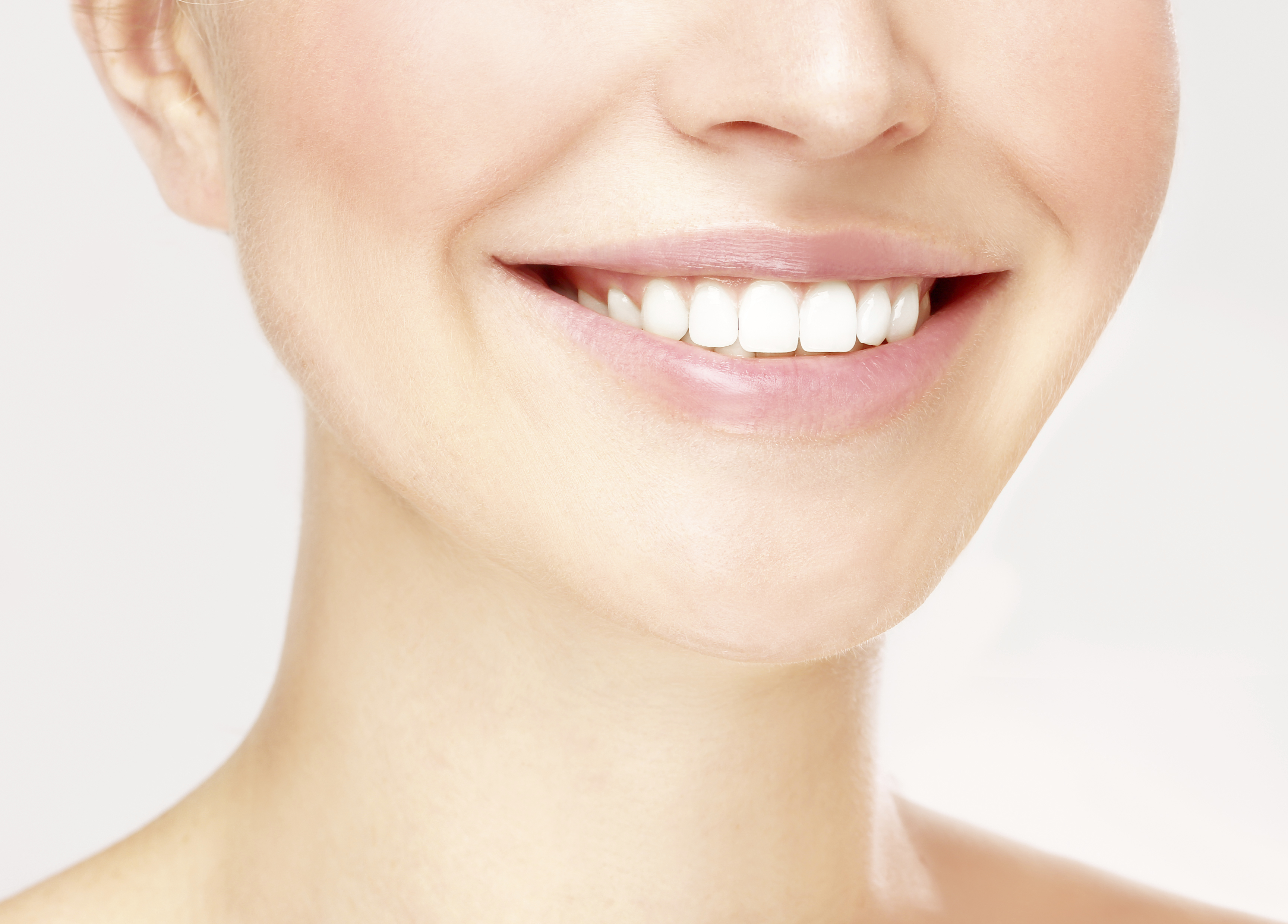 Before and after teeth whitening