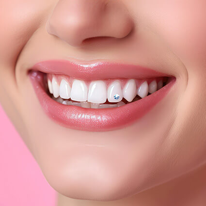 close-up-woman-smiling