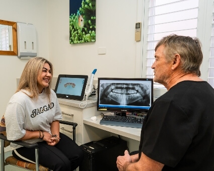 Perth patient in a consultation at HM Dental