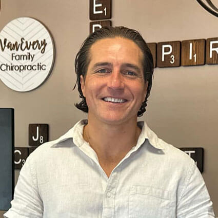 Royal Oak Chiropractor Dr. Zach