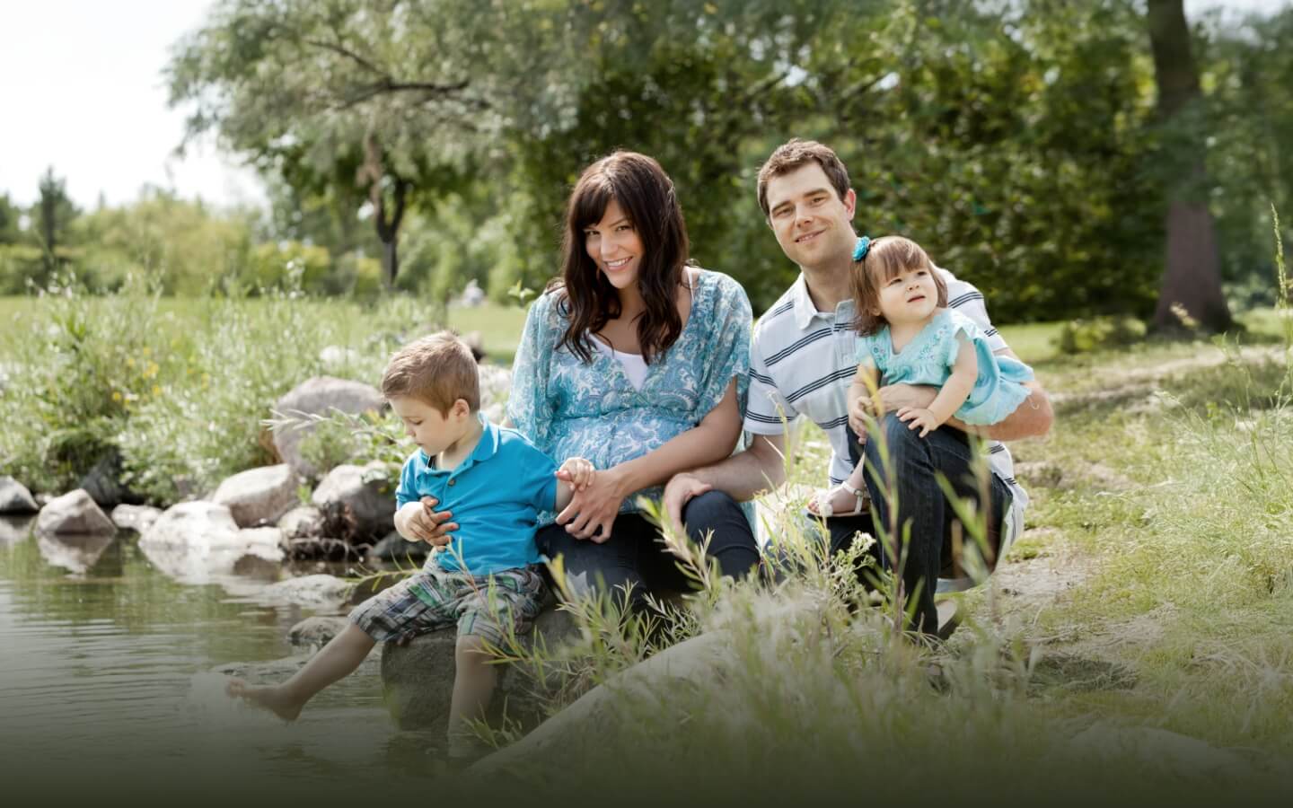 happy family by water
