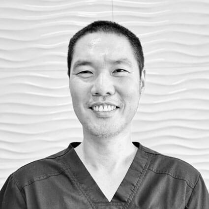 Calgary SW Massage Therapist, Henry Xie