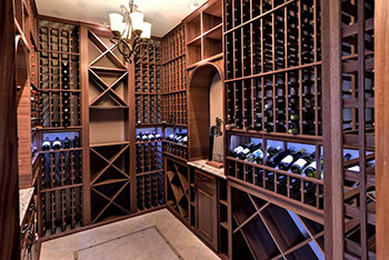 holly-hills-wine-room