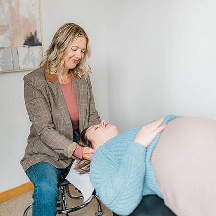 dr-sharhae-neck-adjustment-angle-view