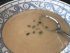 Caramelized onion soup