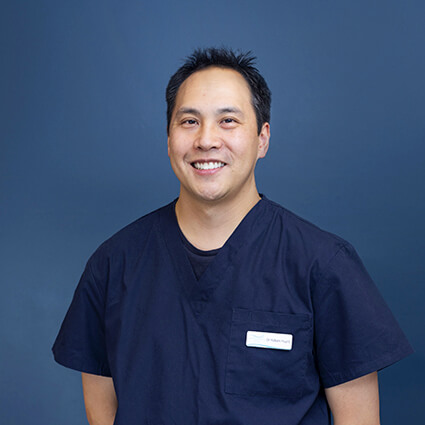 Dr William Huynh