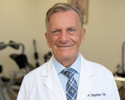 Morgantown chiropractor Dr. Stephen Toth profile photo