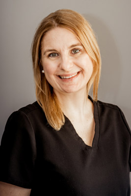 Dr Alison Nette